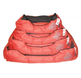 Κρεβατάκι Σκύλου και Γάτας Αδιάβροχο Pet Interest Red Medium 65x55x19cm Κρεβατάκι Σκύλου και Γάτας Αδιάβροχο Pet Interest Red Medium 65x55x19cm