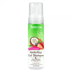 Tropiclean Αφρός Στεγνού Καθαρισμού Γάτας Berry & Coconut 220ml Tropiclean Αφρός Στεγνού Καθαρισμού Γάτας Berry & Coconut 220ml
