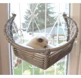 Κρεβατάκι Γάτας Luxury Κρεμαστό για Τζάμι Halfmoon Bed Μπεζ 56x40cm